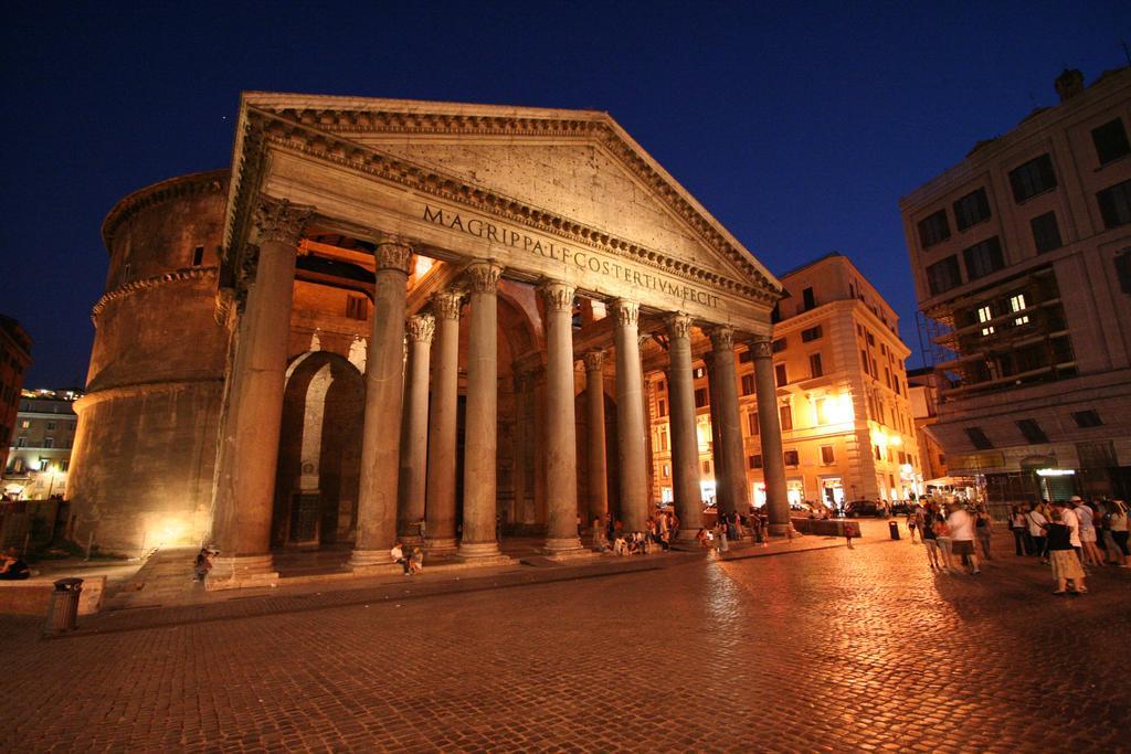 Starhome Pantheon — Foto 1